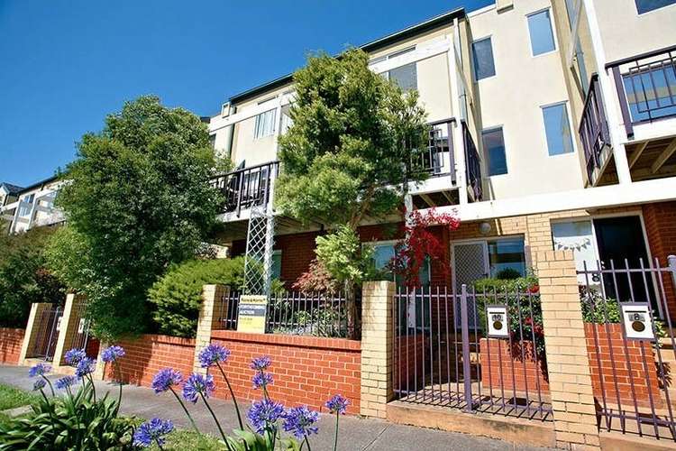 Main view of Homely townhouse listing, 10 Blair St, Maribyrnong VIC 3032