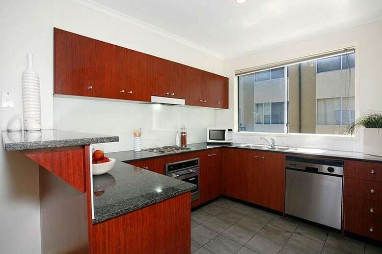 Fourth view of Homely townhouse listing, 10 Blair St, Maribyrnong VIC 3032