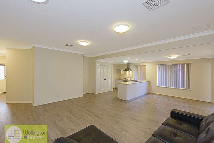 Fourth view of Homely house listing, 42 Carlton Loop, Canning Vale WA 6155