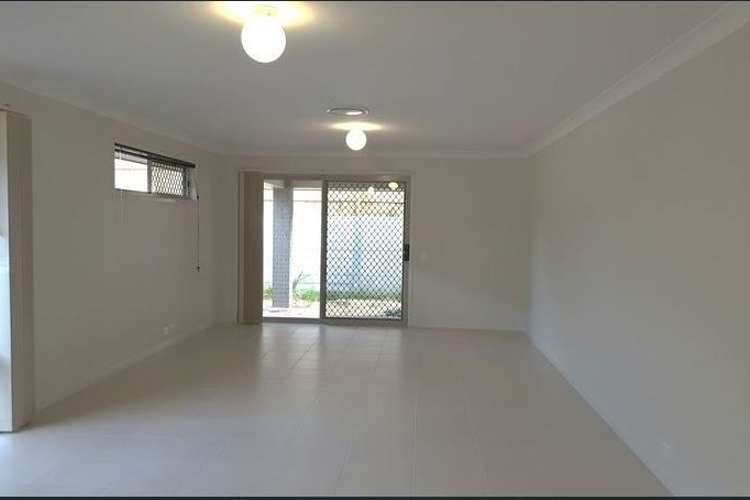 Fifth view of Homely house listing, 39 Fitzpatrick Cct, Augustine Heights QLD 4300