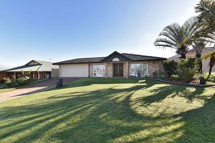 Second view of Homely house listing, 11 Glenfine Way, Carramar WA 6031