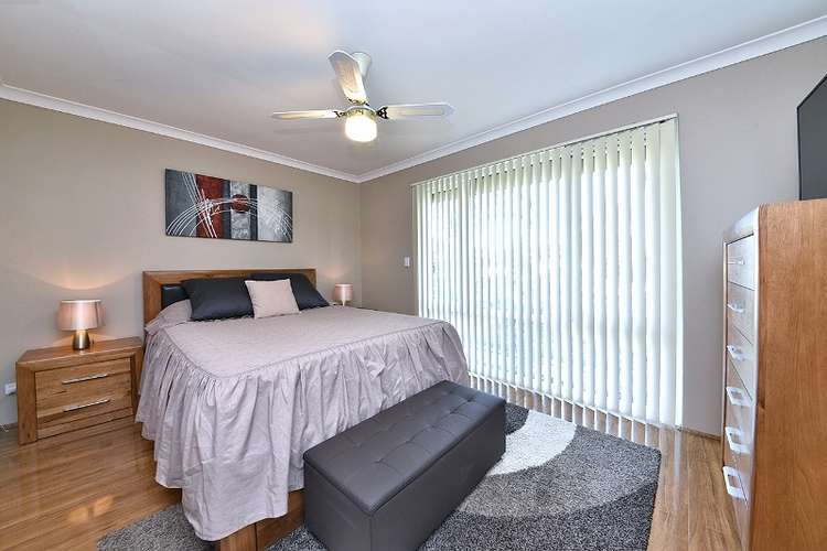 Fifth view of Homely house listing, 11 Glenfine Way, Carramar WA 6031