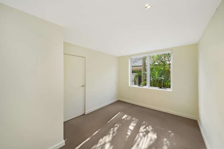 Third view of Homely apartment listing, 5/2 Gladstone Avenue, Mosman NSW 2088