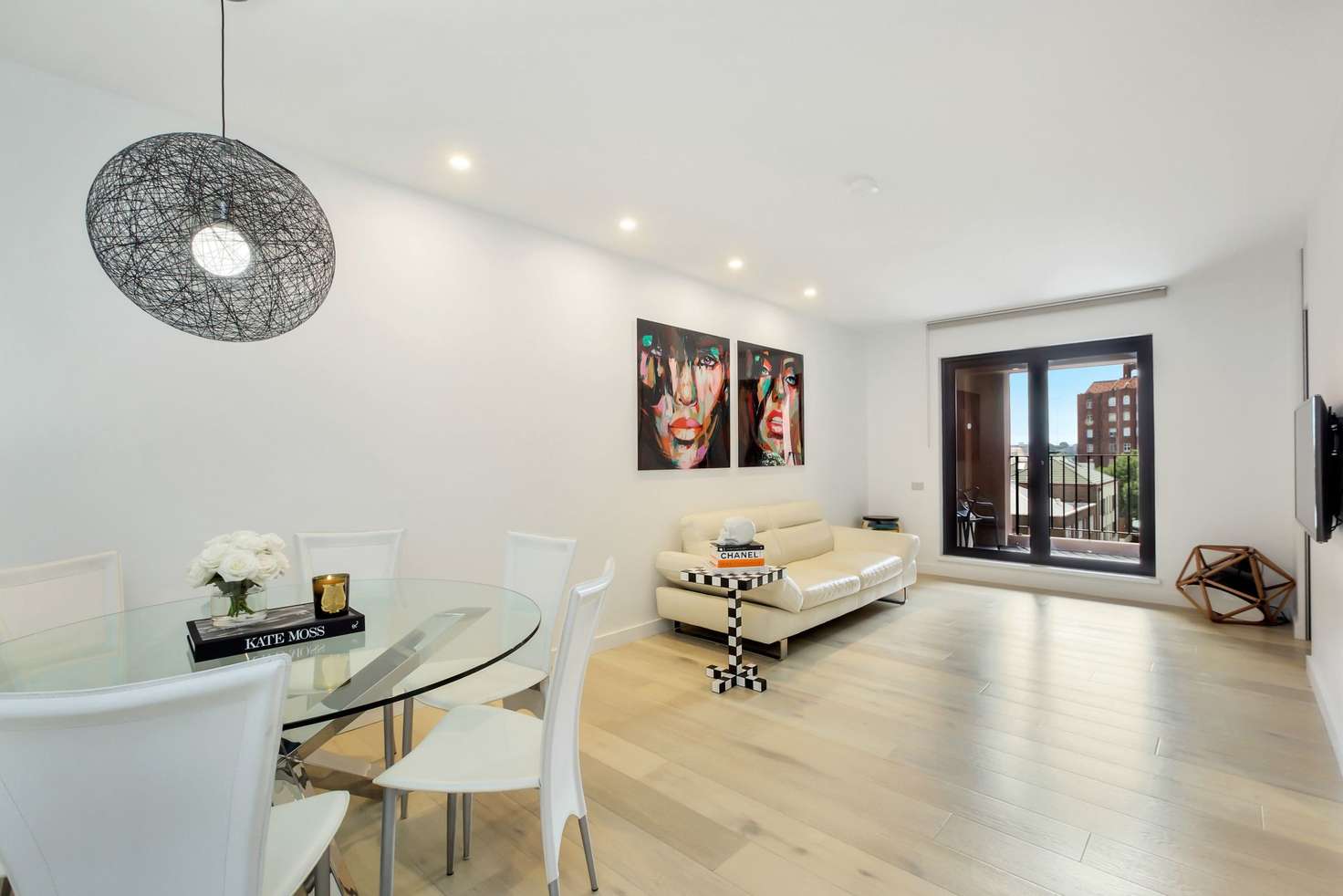 Main view of Homely unit listing, 401/50-58 Macleay Street, Potts Point NSW 2011