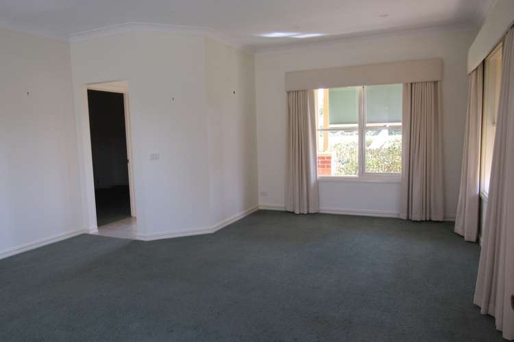 Third view of Homely townhouse listing, Unit 1/670 Jones St, Albury NSW 2640