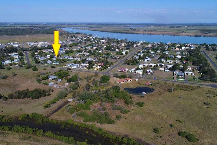 Second view of Homely house listing, 7 Doctor St, Burnett Heads QLD 4670