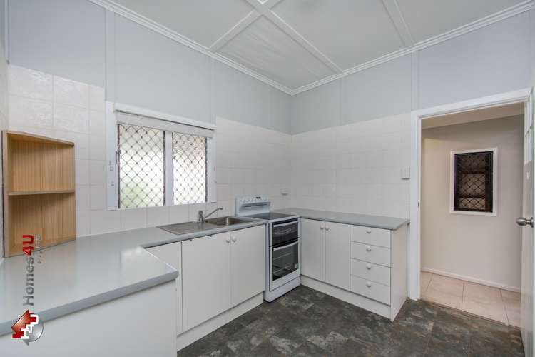 Third view of Homely house listing, Unit 1/385 Elizabeth Ave, Kippa-ring QLD 4021