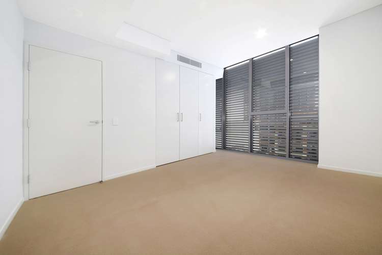 Third view of Homely apartment listing, 1502/11 Alberta Street, Sydney NSW 2000