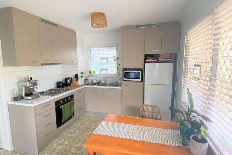 Second view of Homely unit listing, Unit 1/27 Cronulla Ave, Mermaid Beach QLD 4218