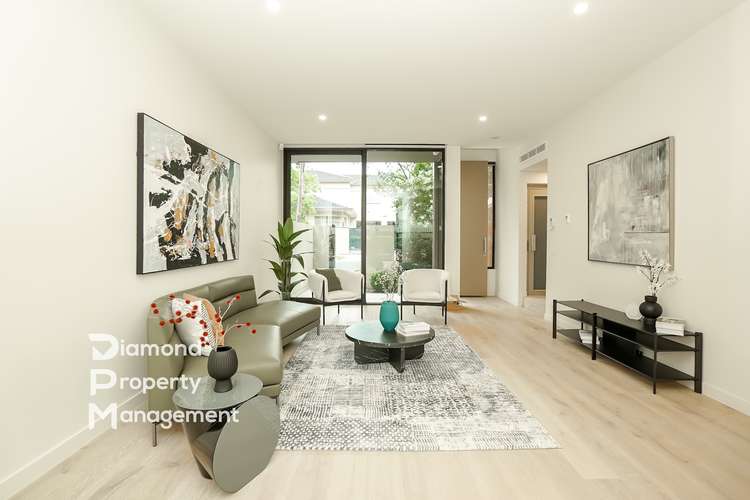 Main view of Homely townhouse listing, 4/39 Lawson Street, Hawthorn East VIC 3123