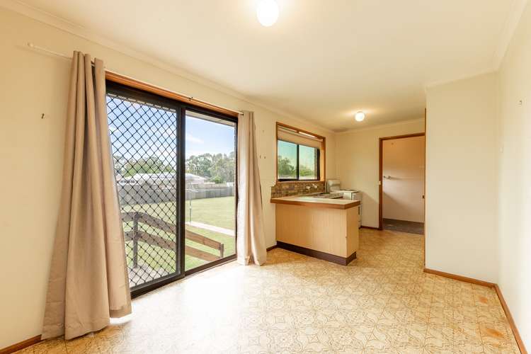 Sixth view of Homely house listing, 128 Larmer St, Howlong NSW 2643