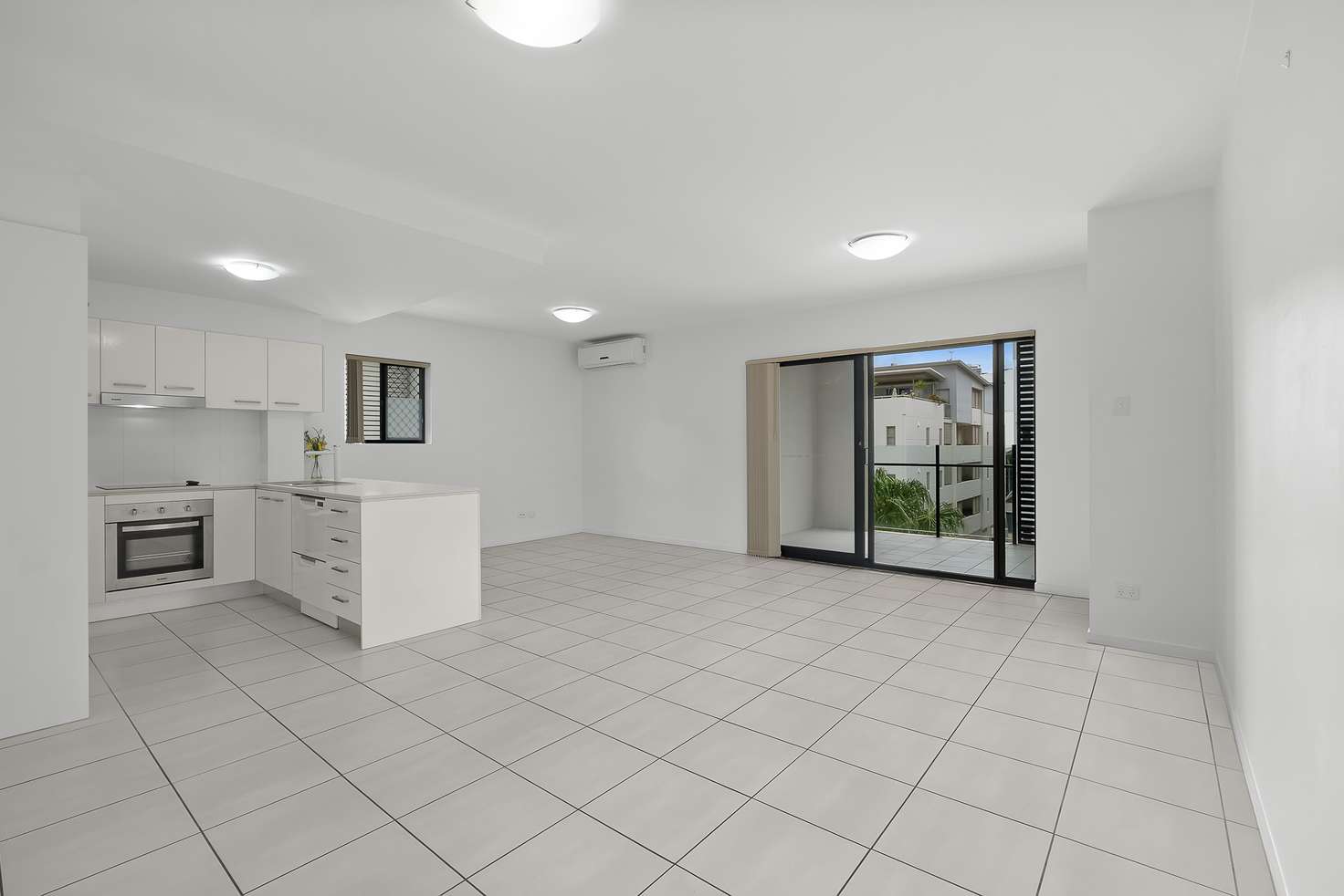 Main view of Homely apartment listing, 11/44 Cordelia St, South Brisbane QLD 4101