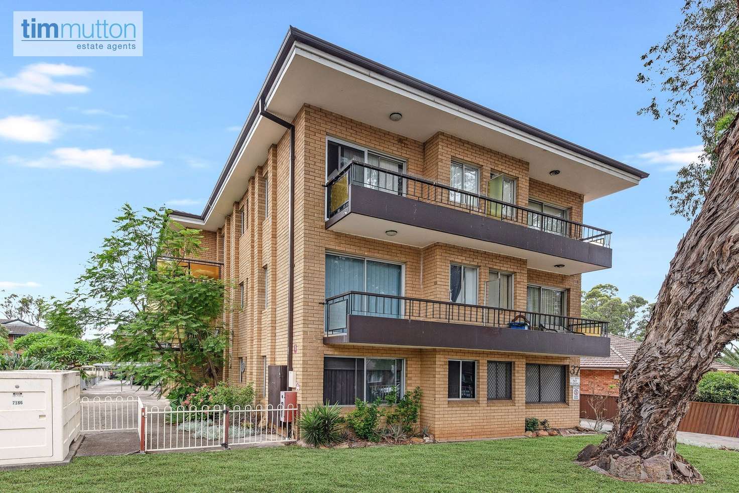 Main view of Homely unit listing, Unit 2/37 Calliope St, Guildford NSW 2161