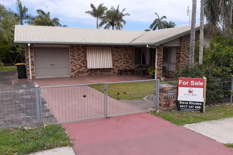 135 Elizabeth St, Urangan QLD 4655