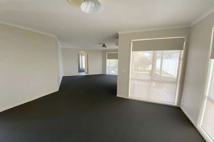 Second view of Homely house listing, 14 Ferguson Place, Trafalgar VIC 3824