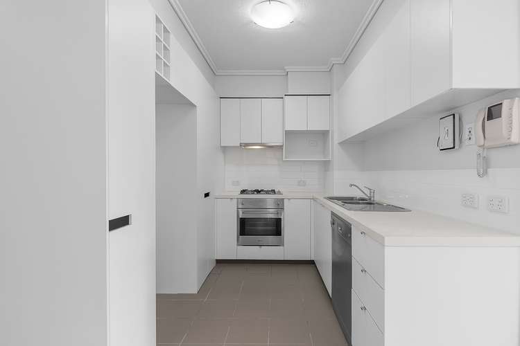 Third view of Homely apartment listing, 18/70 Hope St, South Brisbane QLD 4101