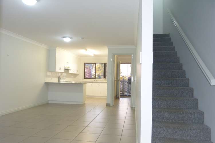 Fifth view of Homely unit listing, Unit 9/8 Nothling St, New Auckland QLD 4680