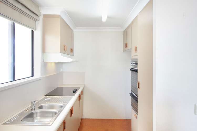 Fourth view of Homely apartment listing, 13/32 Fortescue Street, Spring Hill QLD 4000