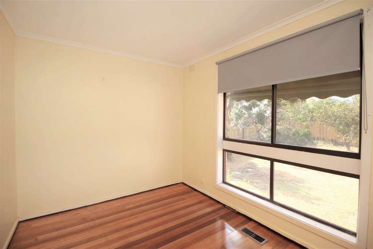 Fifth view of Homely unit listing, Unit 1/735 Waverley Rd, Glen Waverley VIC 3150