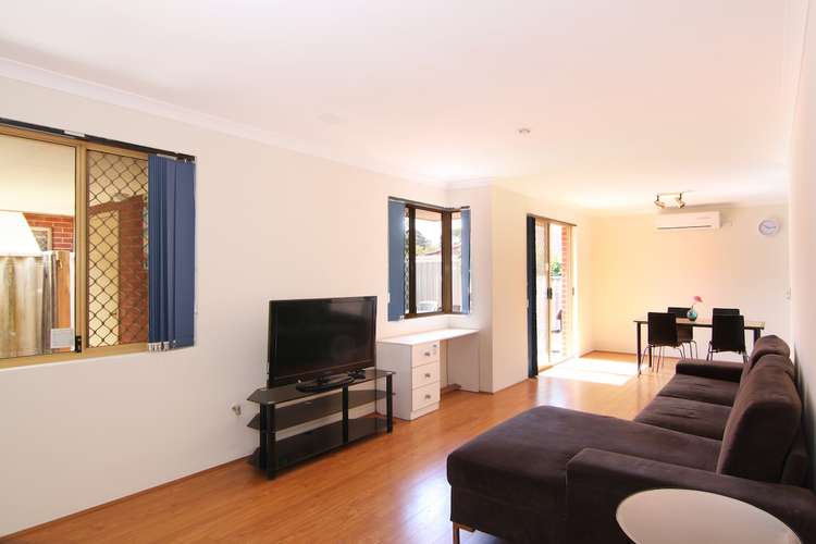 Sixth view of Homely unit listing, 1/50-52 Leach Hwy, Wilson WA 6107