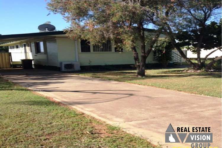 11 Fay Street, Blackwater QLD 4717