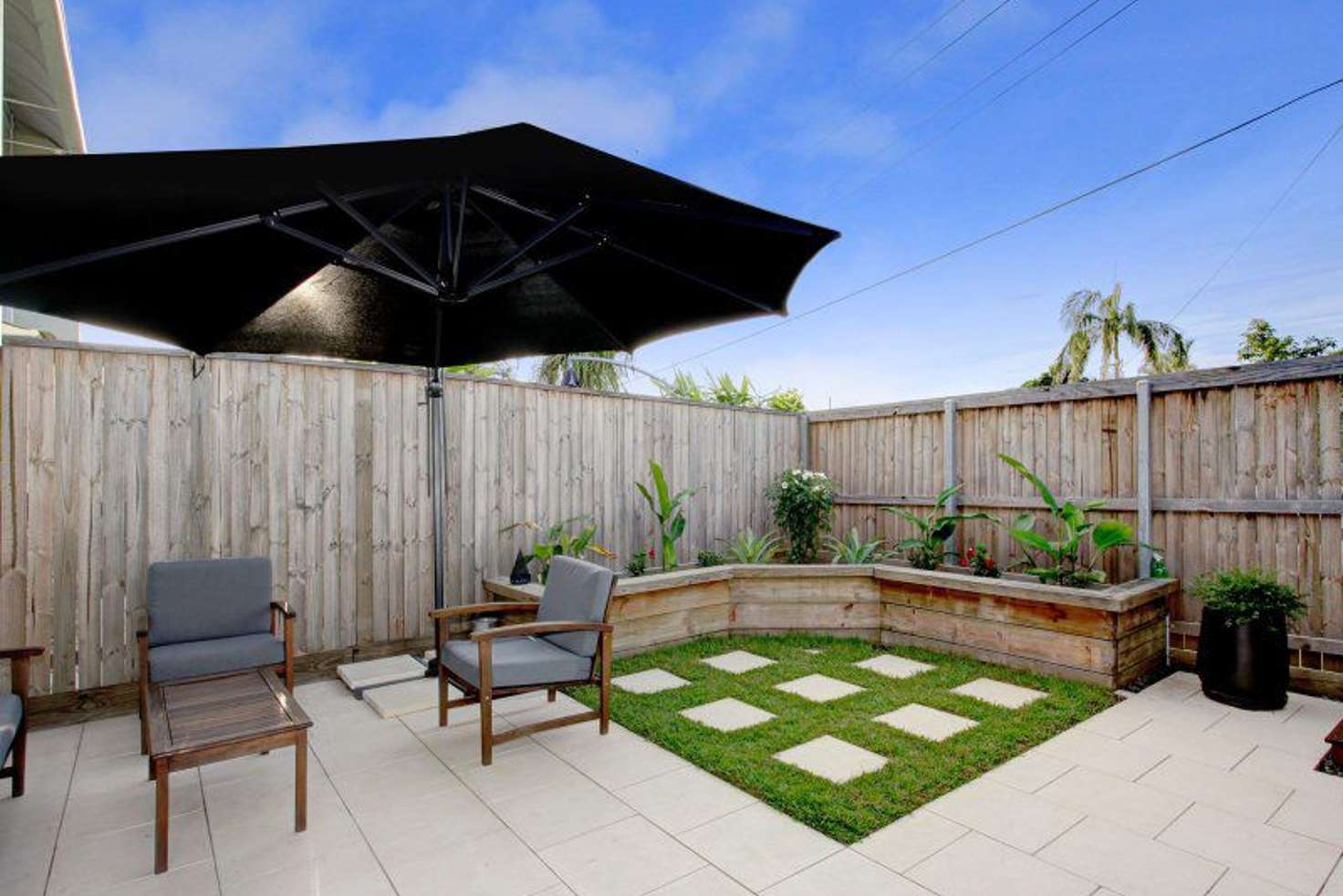 Main view of Homely townhouse listing, 3/27 Brassey Street St, Fairfield QLD 4103