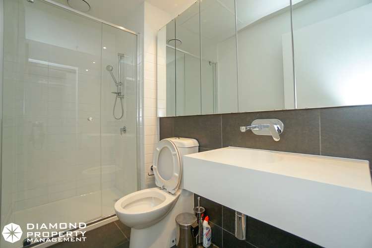 Fifth view of Homely apartment listing, 4209/33 Rose Lane, Melbourne VIC 3000
