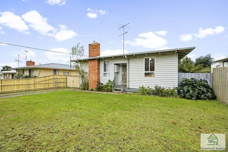Main view of Homely house listing, 8 Phillip St, Moe VIC 3825