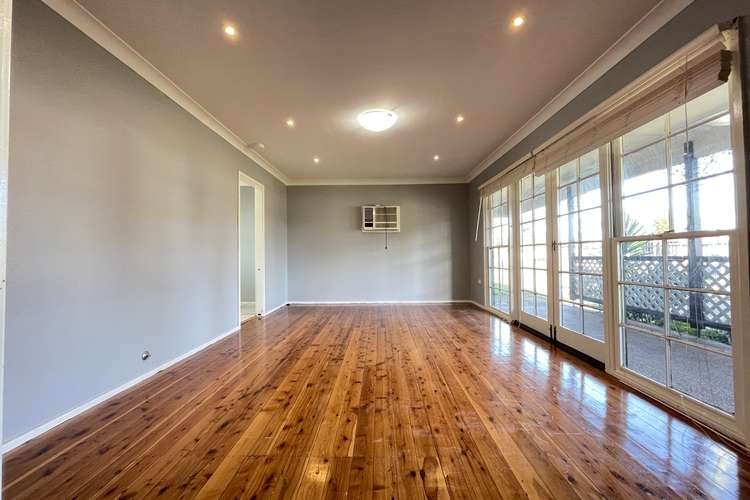 Fourth view of Homely house listing, 237 Woodstock Ave, Dharruk NSW 2770