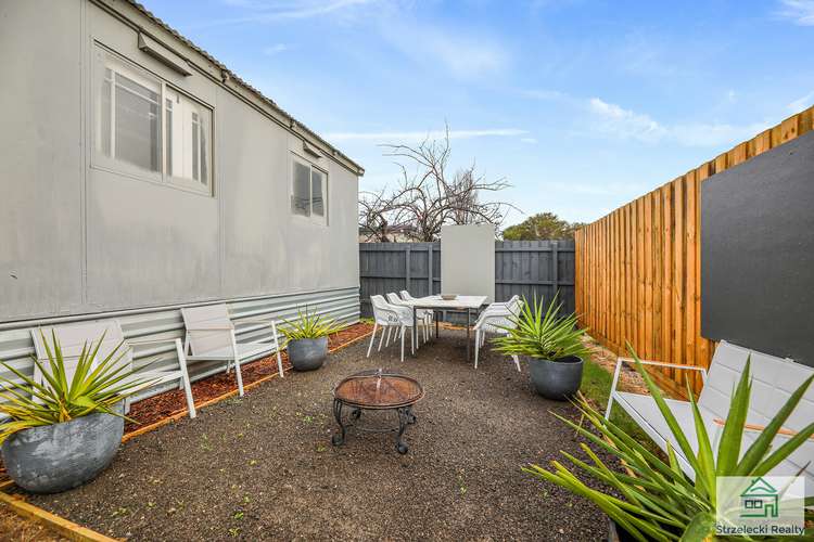 Sixth view of Homely house listing, 2/3 Phelans Lane, Moe VIC 3825
