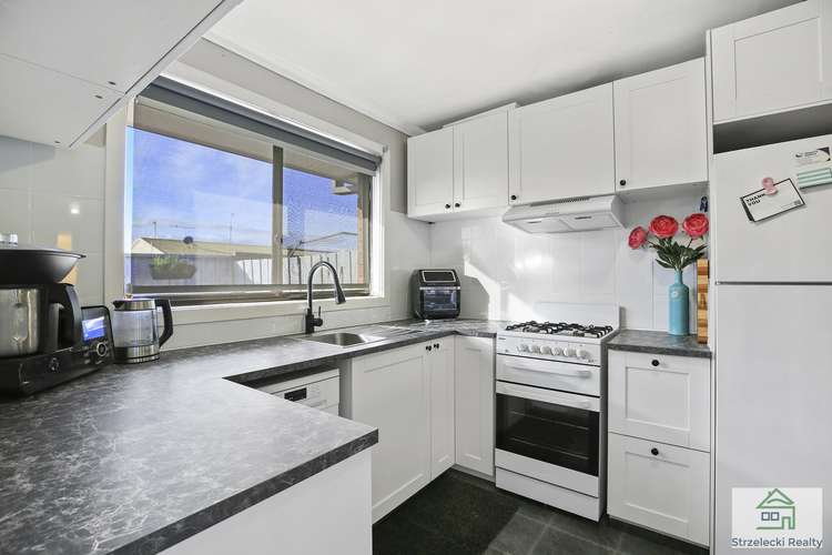 Sixth view of Homely unit listing, Unit 4/26 Saxtons Dr, Moe VIC 3825