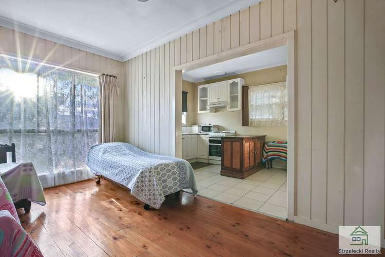Fourth view of Homely house listing, 25 Bennett St, Moe VIC 3825