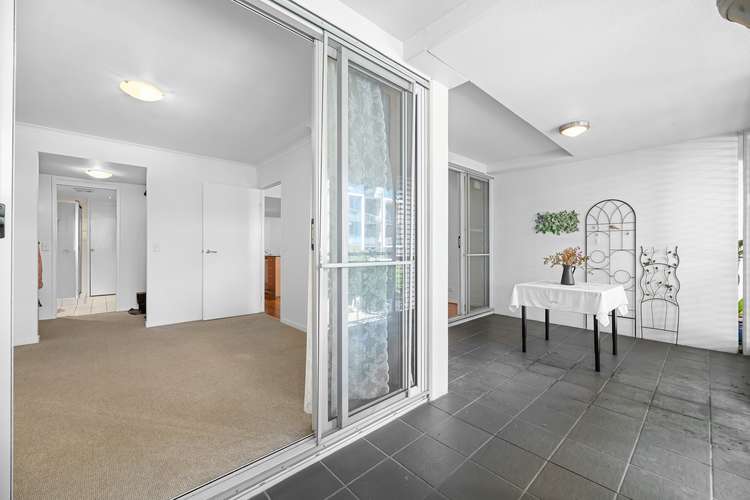 Fourth view of Homely apartment listing, 1204/6-10 Manning St, South Brisbane QLD 4101