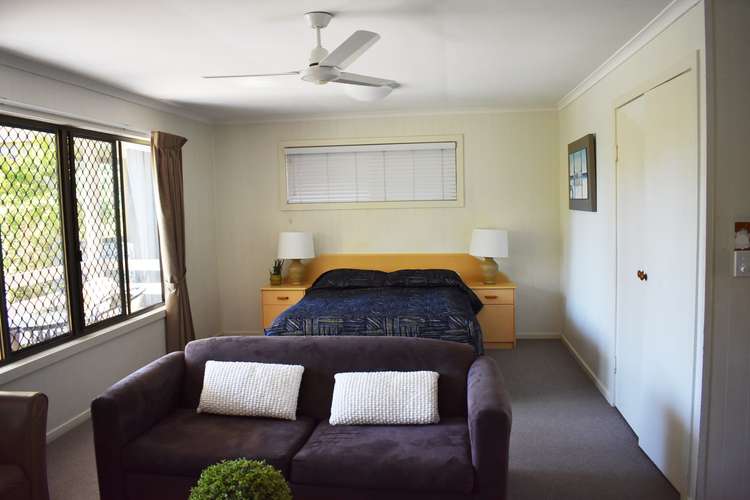 Seventh view of Homely villa listing, 13/1 Shell St, Urangan QLD 4655
