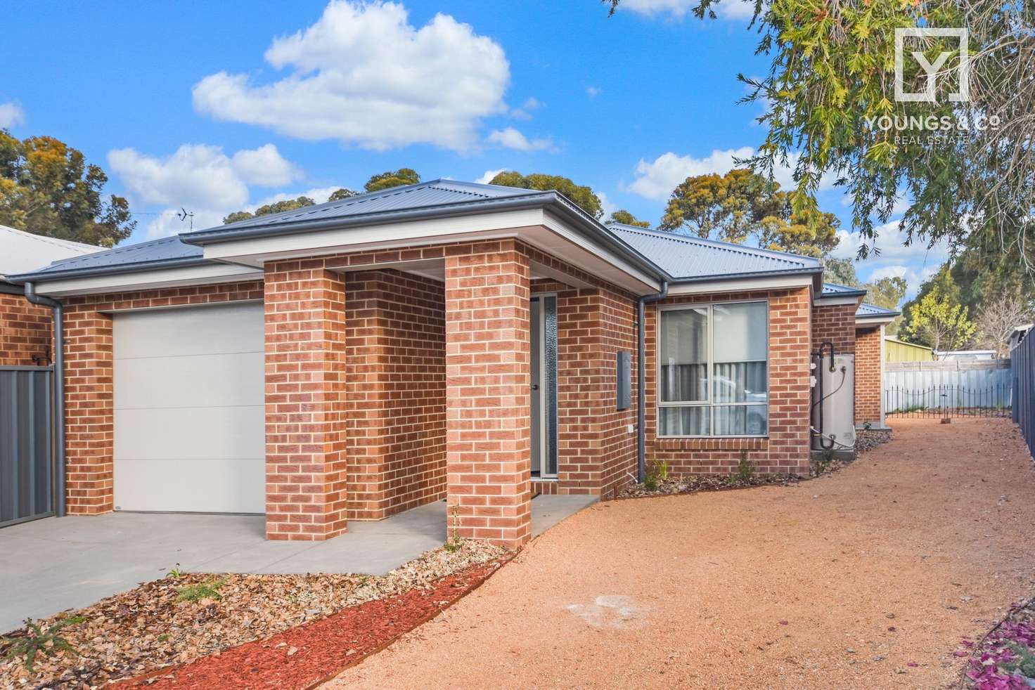 Main view of Homely townhouse listing, 14B Reserve St, Kialla VIC 3631