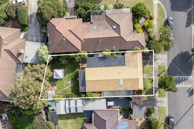 Second view of Homely house listing, 28 Whitford Way, Frankston VIC 3199