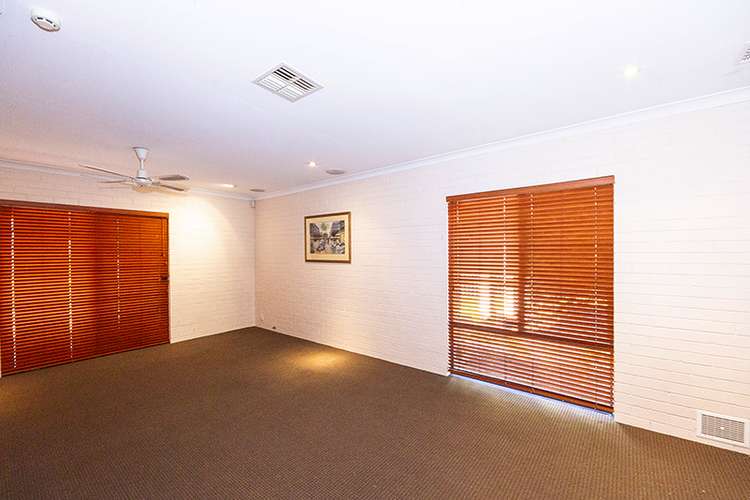 Fifth view of Homely villa listing, 2B Yorich Ct, Willetton WA 6155