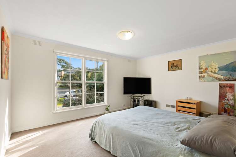 Sixth view of Homely house listing, 7 Susan Ct, Mount Waverley VIC 3149