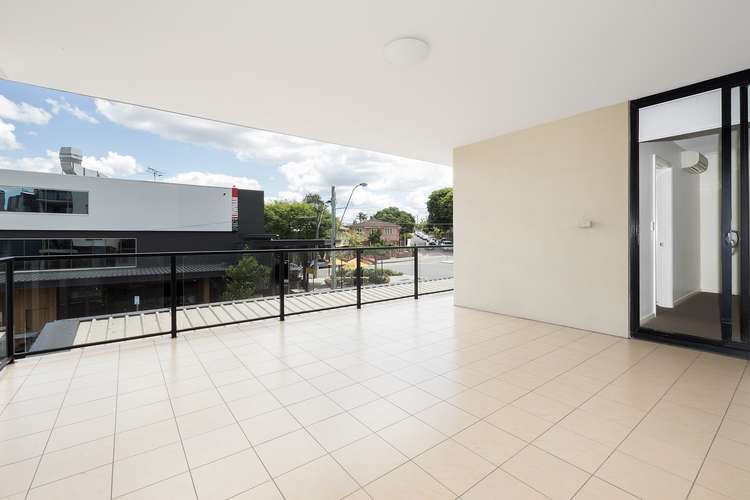 Second view of Homely apartment listing, 2/6 Edmondstone Street, South Brisbane QLD 4101