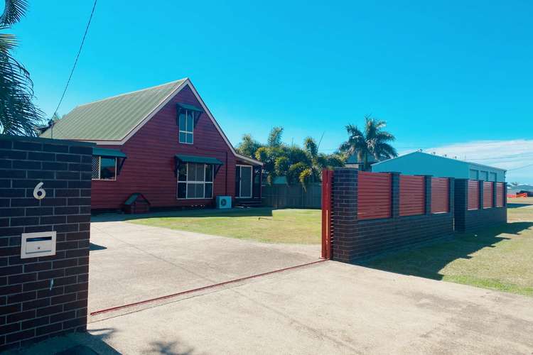 6 Cove St, Burnett Heads QLD 4670