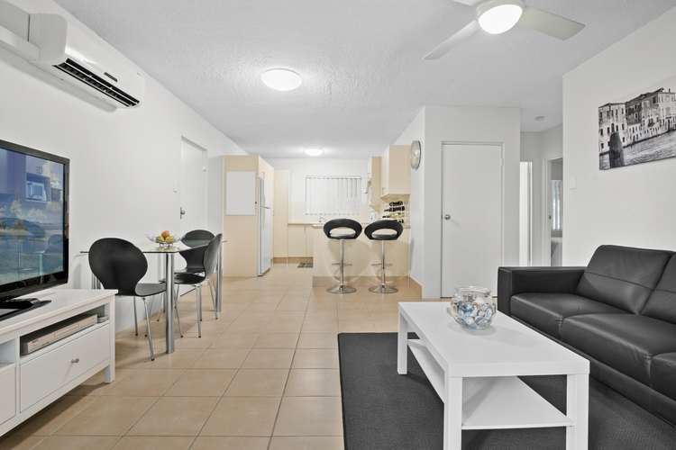 Fourth view of Homely apartment listing, Unit 3/171 Old Burleigh Rd, Broadbeach QLD 4218