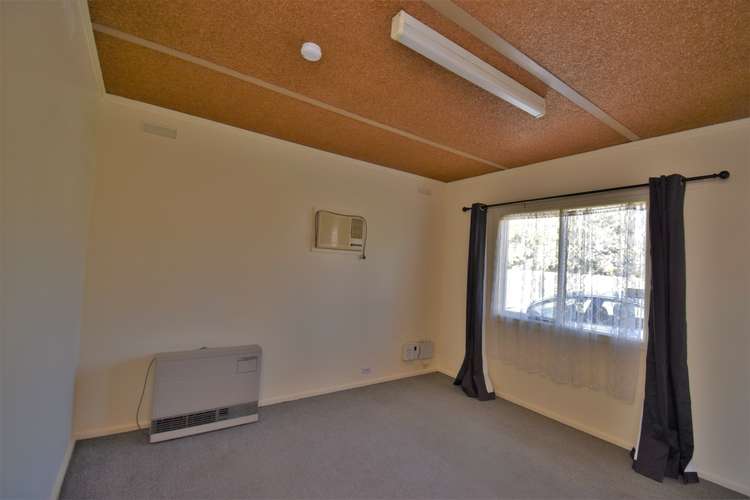 Fourth view of Homely unit listing, Unit 2/17 Numurkah Rd, Shepparton VIC 3630