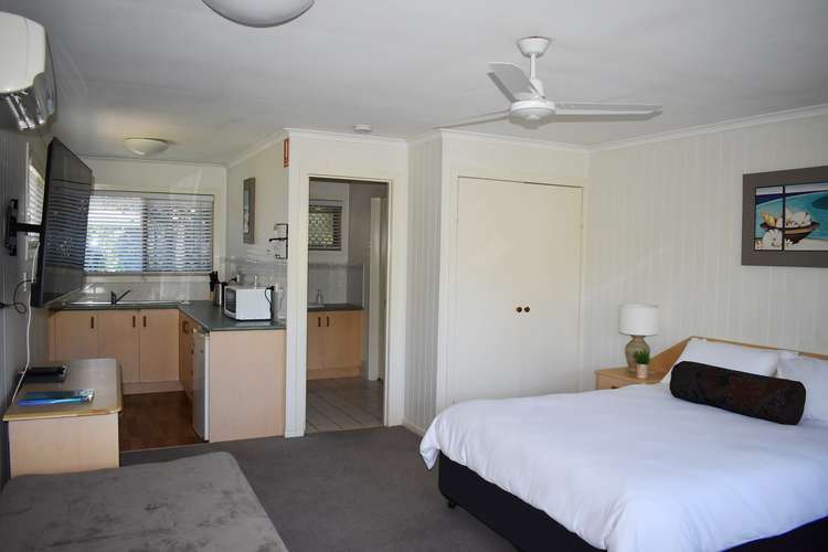 Main view of Homely unit listing, 23/1 Shell St, Urangan QLD 4655