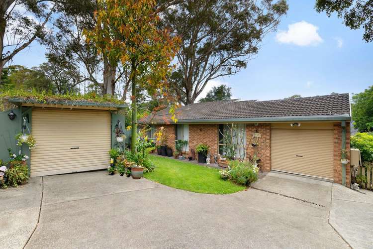 4 Eric Place, Berkeley Vale NSW 2261