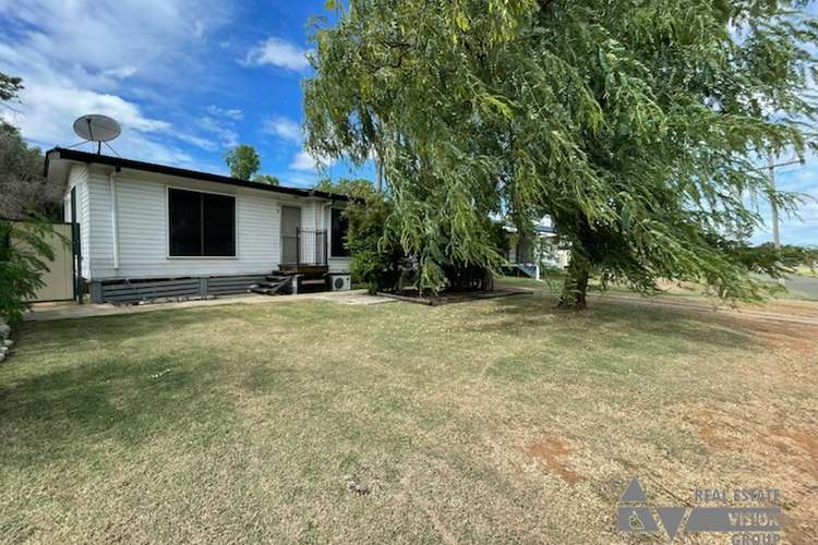 15 Evans Street, Blackwater QLD 4717