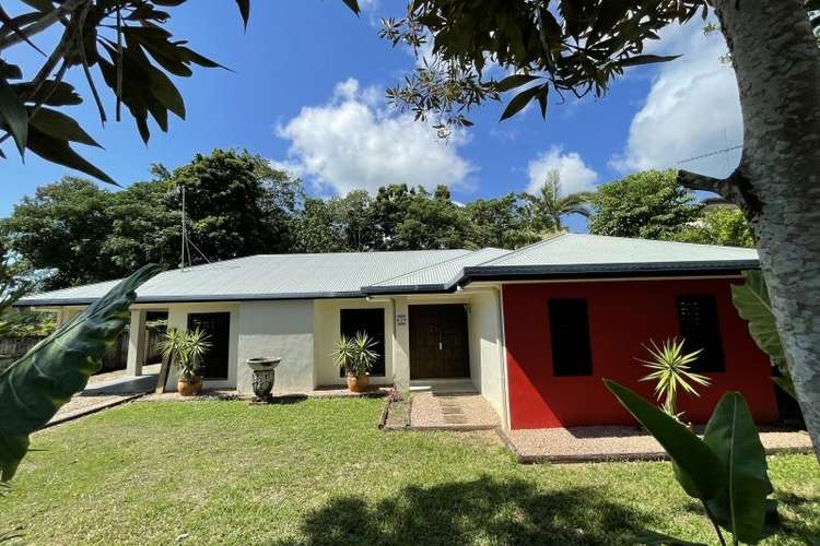 2 Kootooloo Cl, Wongaling Beach QLD 4852