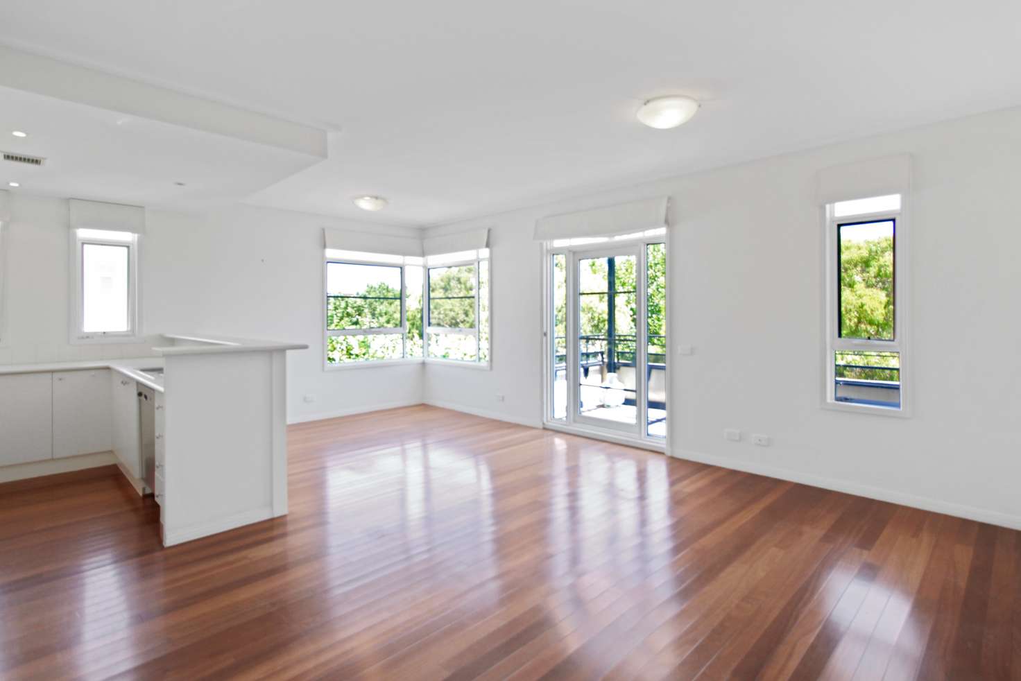 Main view of Homely apartment listing, 8/4 Graham St, Port Melbourne VIC 3207