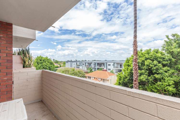 Second view of Homely unit listing, 32/12 Tenth Avenue, Maylands WA 6051