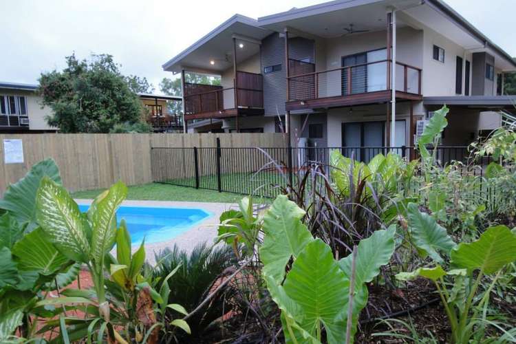Main view of Homely unit listing, 2/63 Circular Way, Trunding QLD 4874