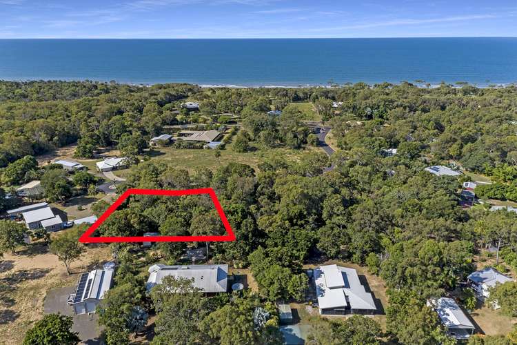 6 Sovereign Ct, Moore Park Beach QLD 4670